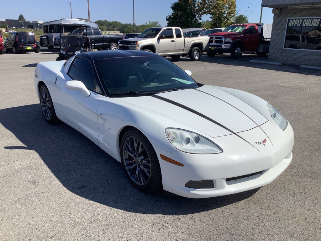 2005 Chevrolet Corvette Image 4