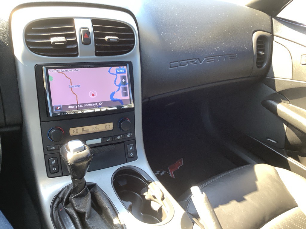 2005 Chevrolet Corvette Image 20