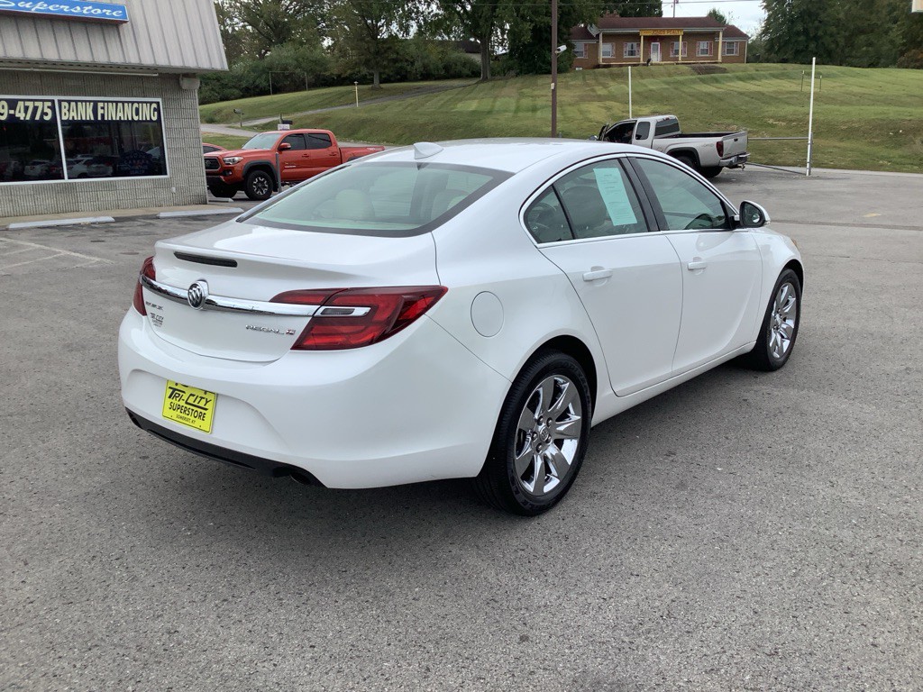 2016 Buick Regal Image 7