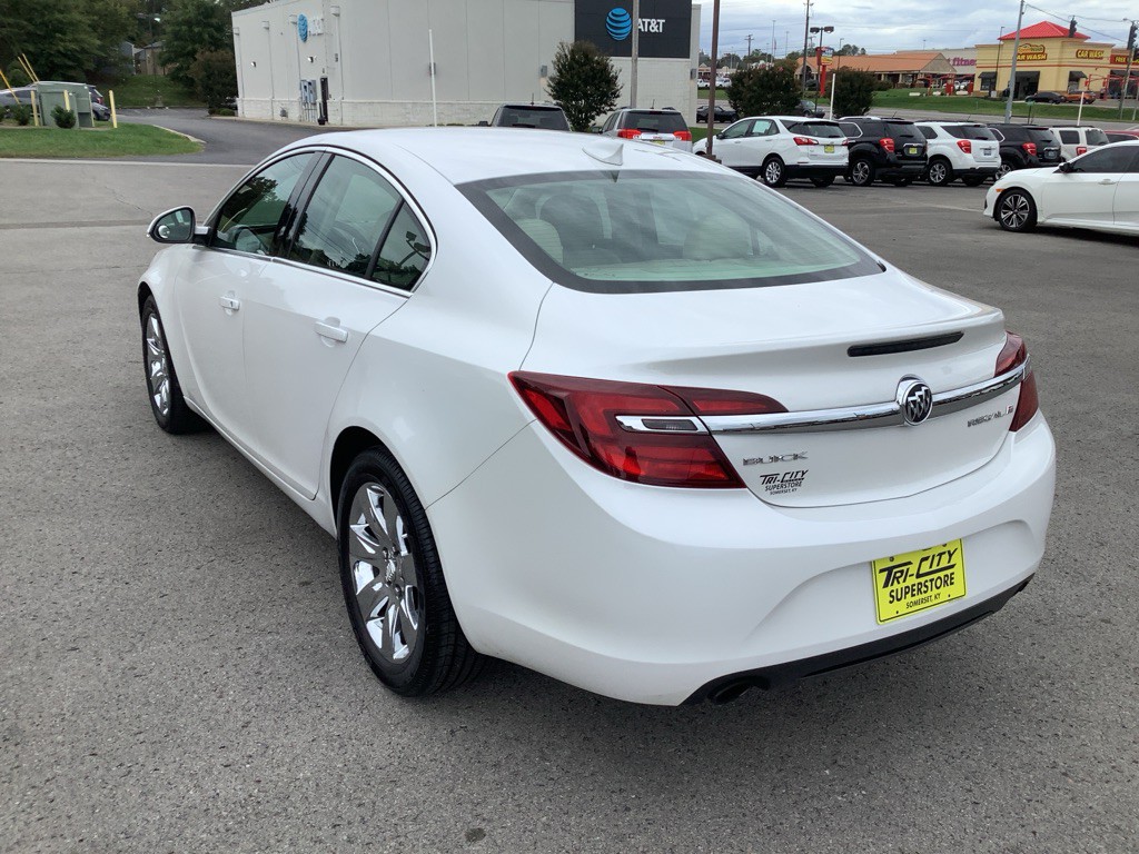 2016 Buick Regal Image 10