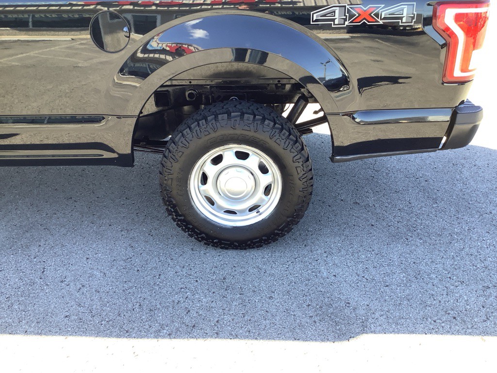 2017 Ford F-150 Image 10