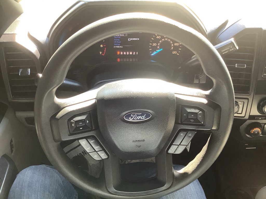 2017 Ford F-150 Image 17