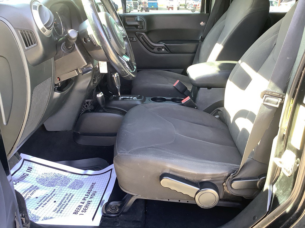 2015 Jeep Wrangler Unlimited Image 12