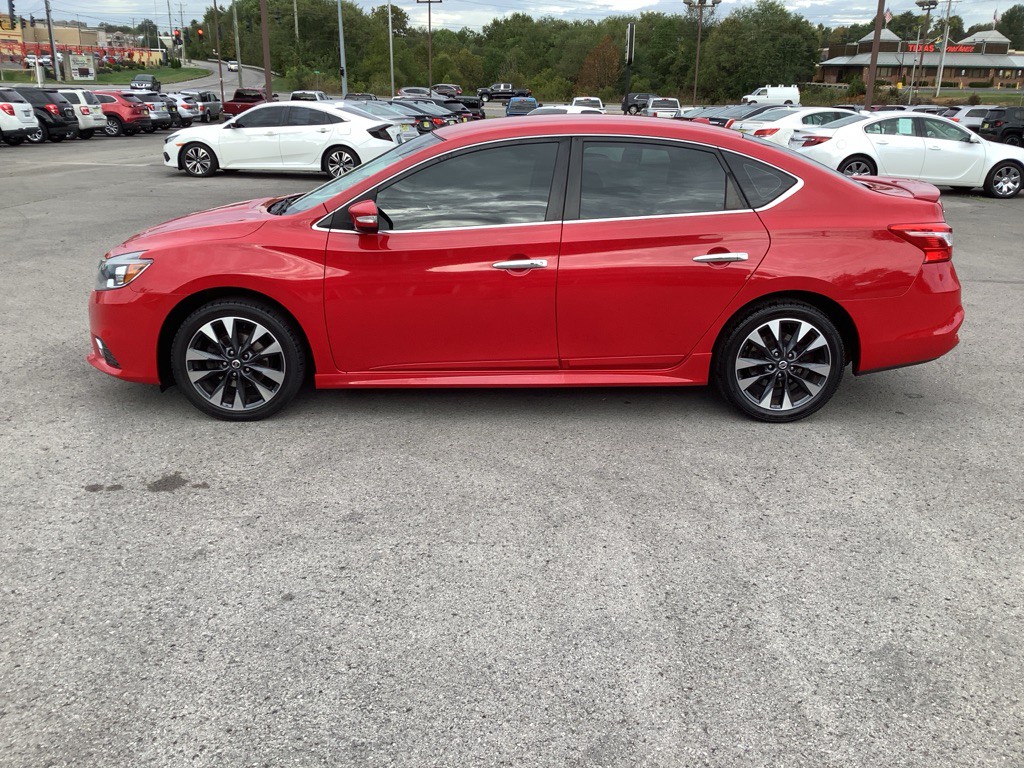 2019 Nissan Sentra Image 1