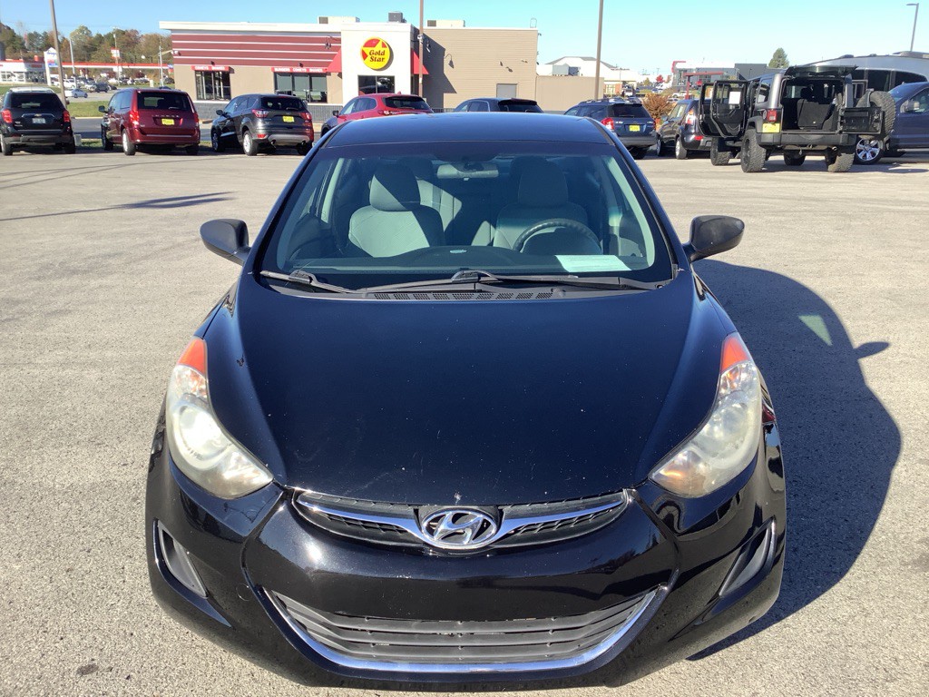 2011 Hyundai Elantra Image 5