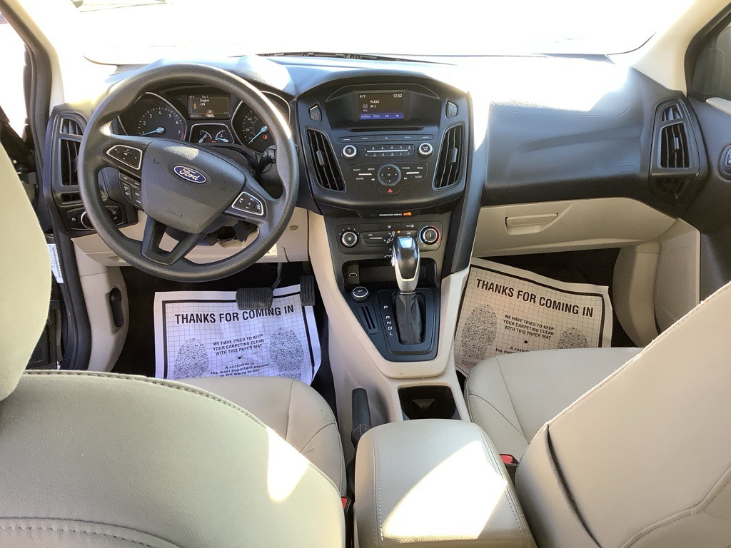 2015 Ford Focus Image 14