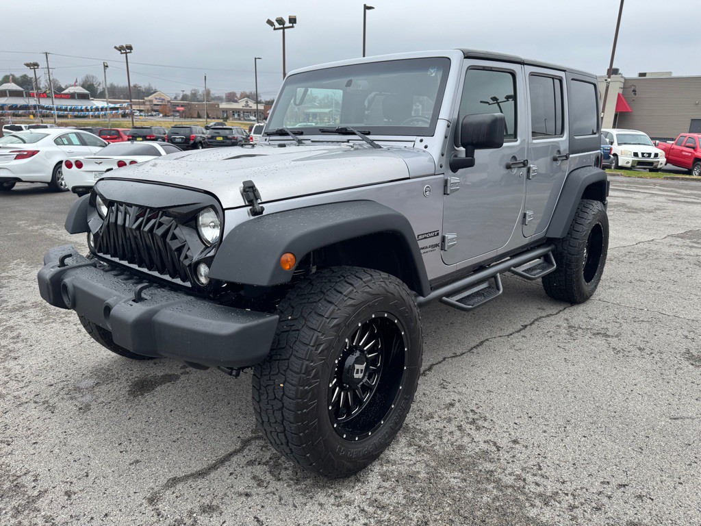 2018 Jeep Wrangler Unlimited Image 2