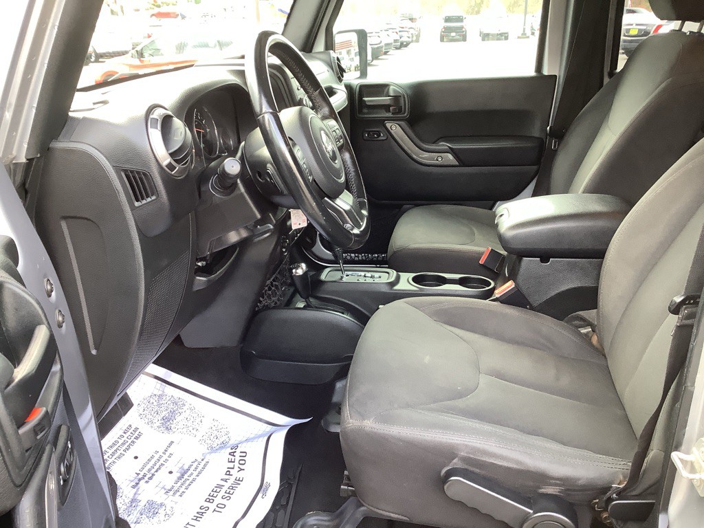 2018 Jeep Wrangler Unlimited Image 32