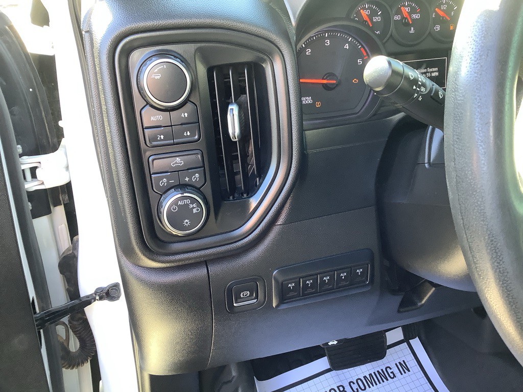 2021 Chevrolet Silverado 1500 Image 12