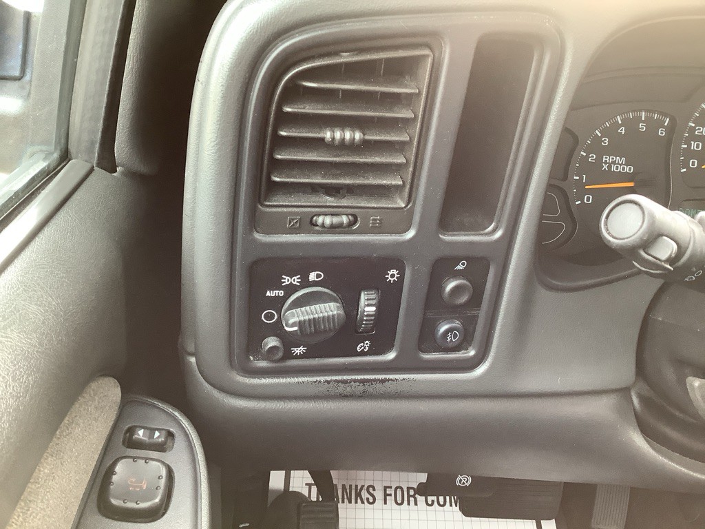 2006 GMC Sierra Image 14