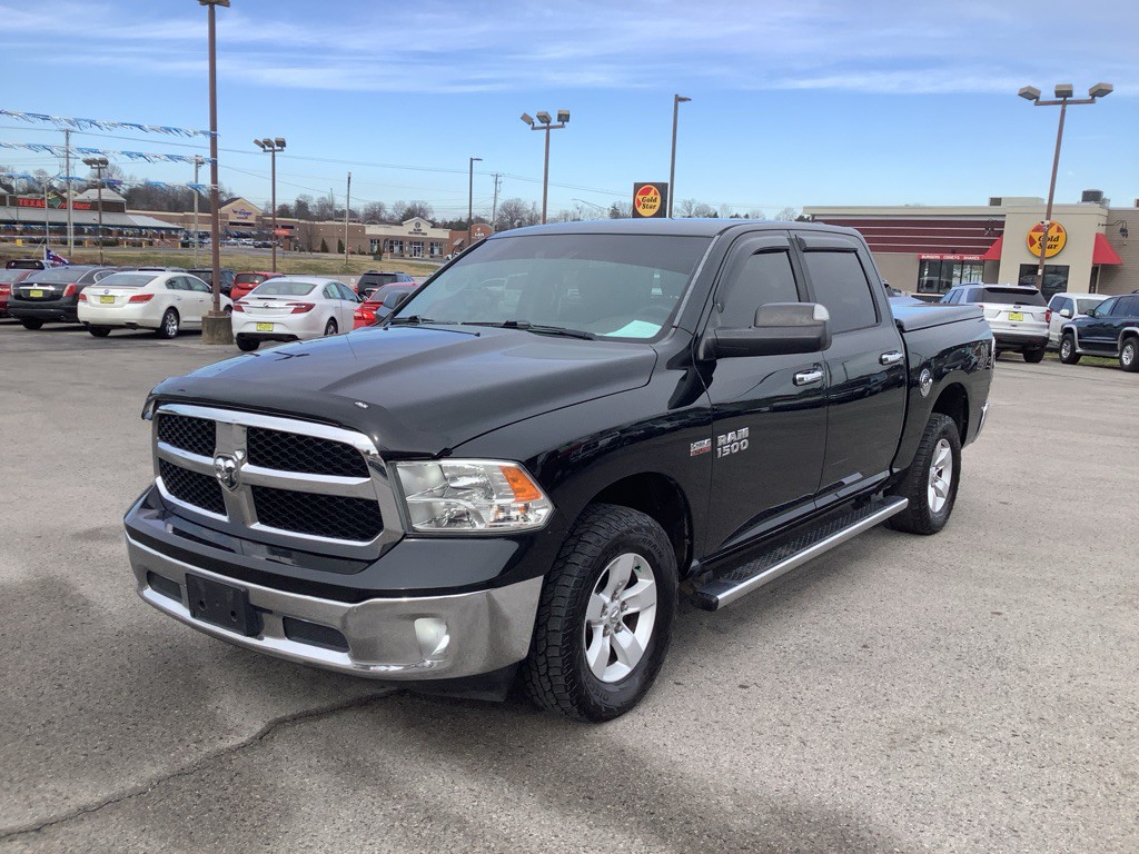 2016 RAM 1500 Image 2