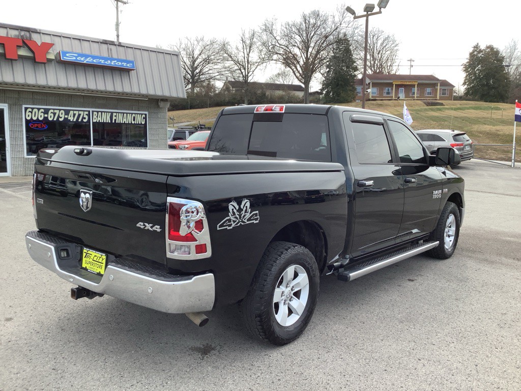 2016 RAM 1500 Image 6
