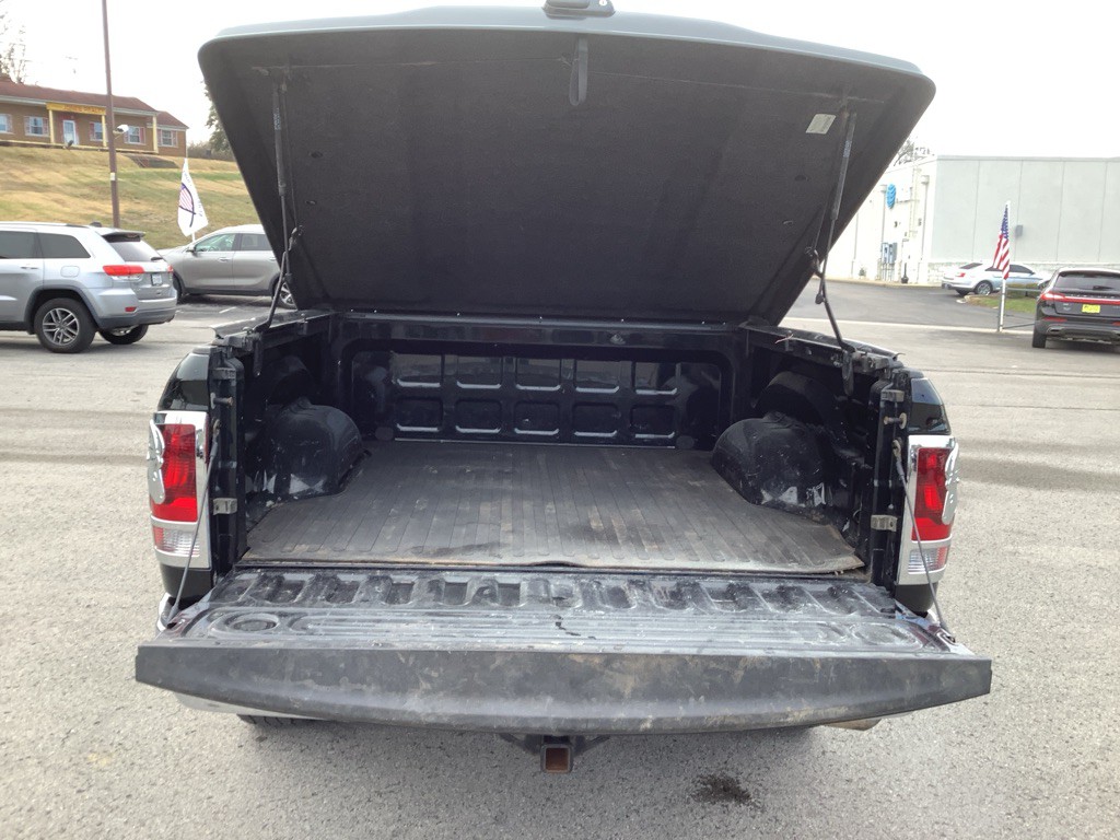 2016 RAM 1500 Image 9