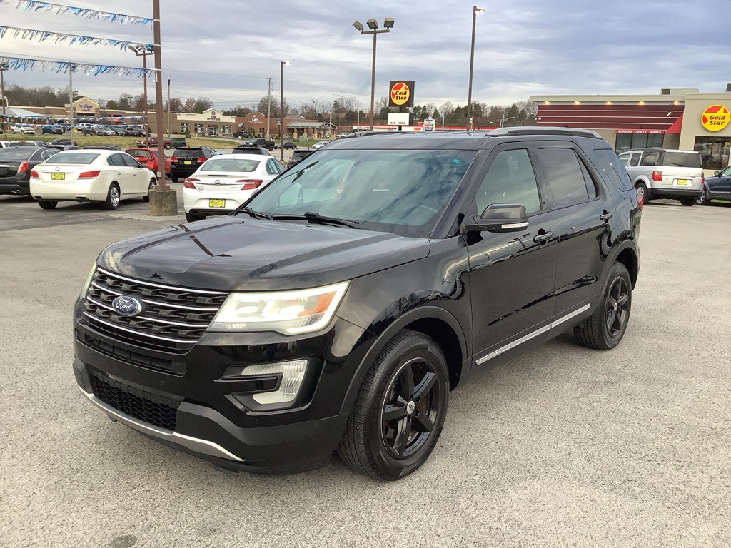 2016 Ford Explorer Image 2