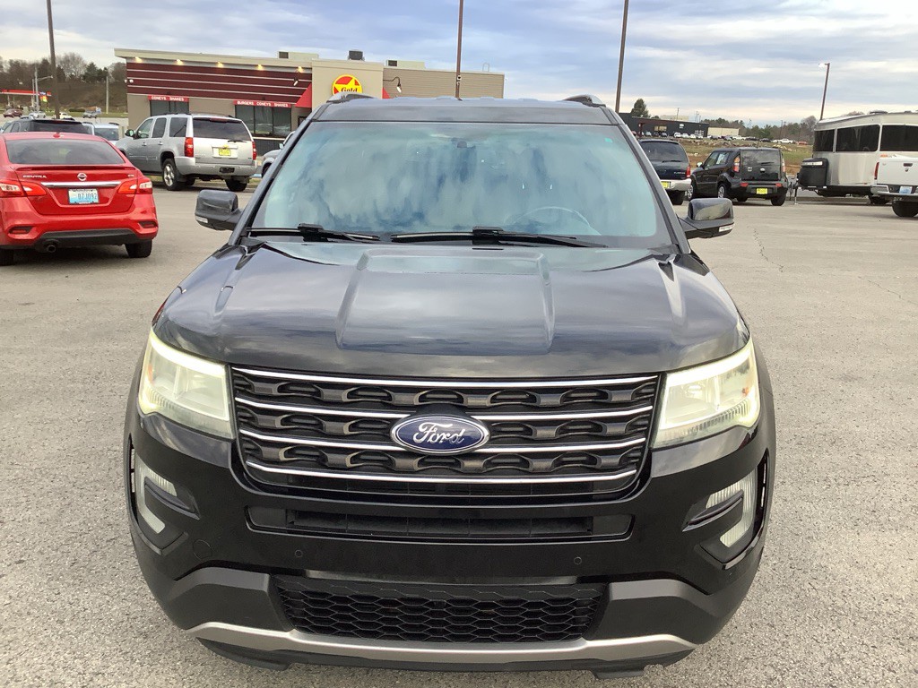 2016 Ford Explorer Image 3