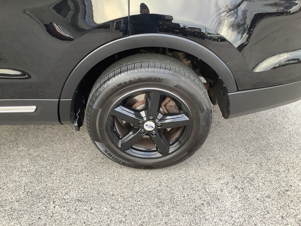 2016 Ford Explorer Image 10