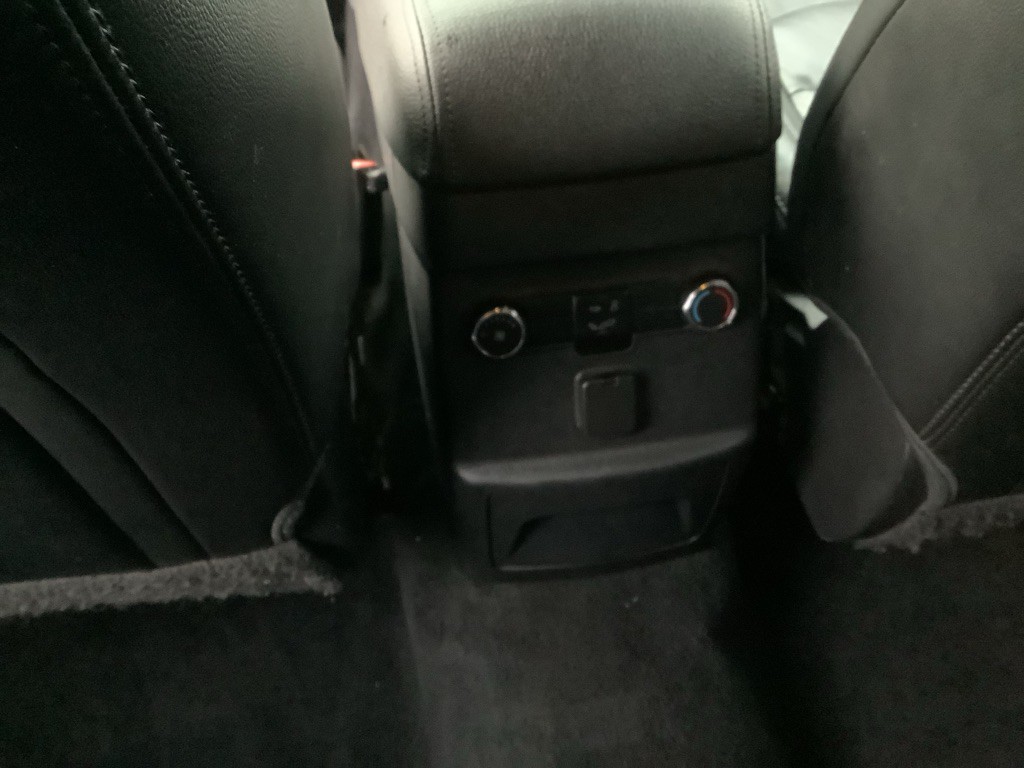 2016 Ford Explorer Image 15