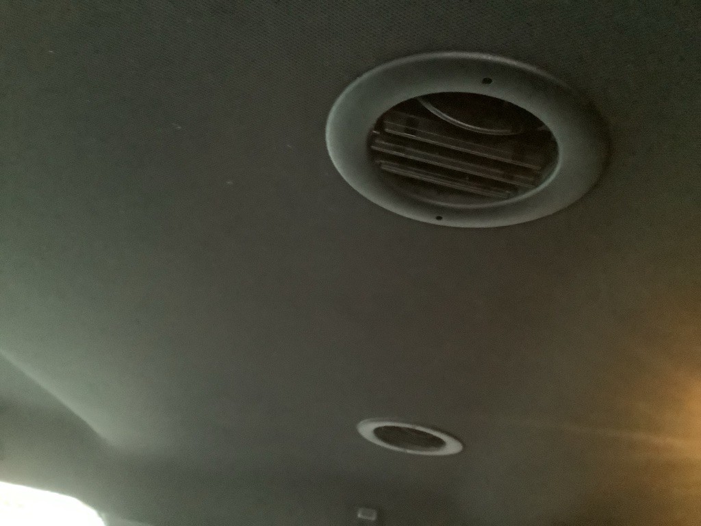 2016 Ford Explorer Image 16