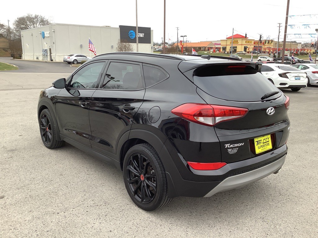 2017 Hyundai Tucson Image 10