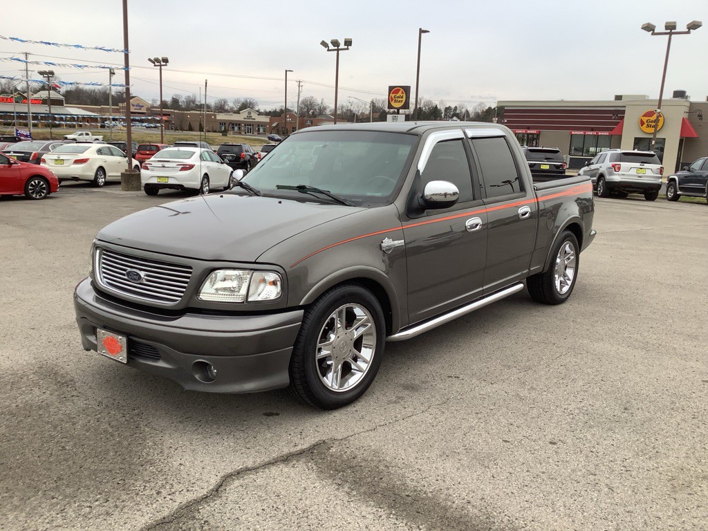 2002 Ford F-150 Image 2