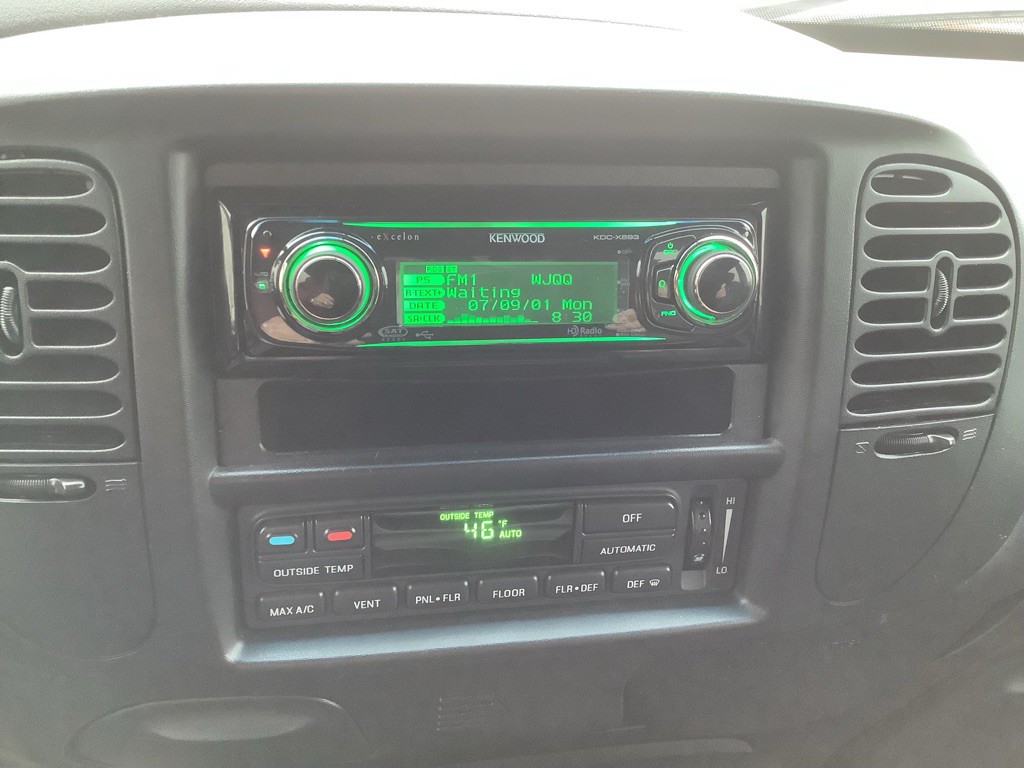 2002 Ford F-150 Image 21