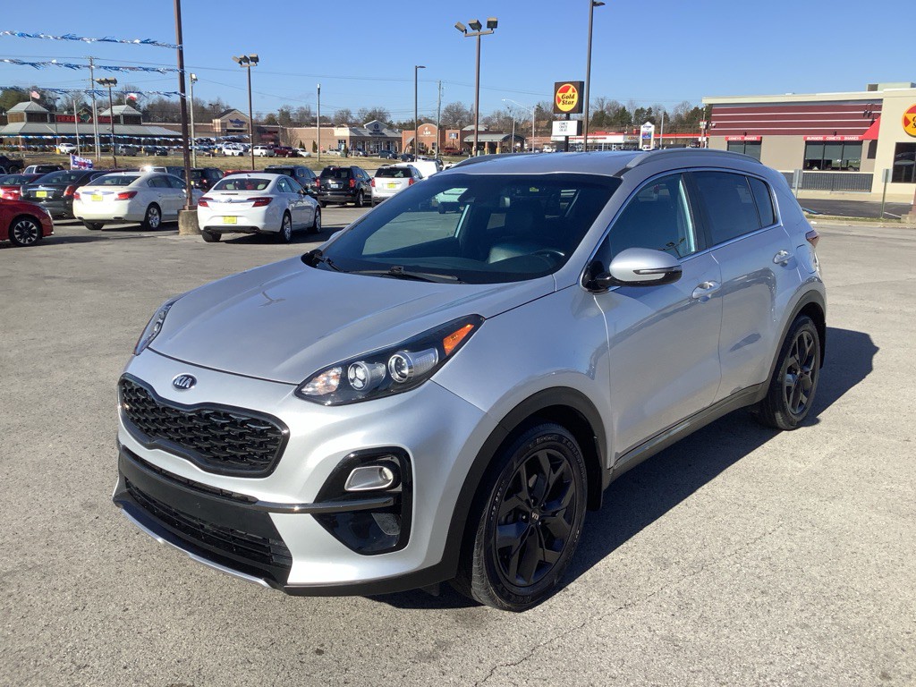 2021 Kia Sportage Image 2