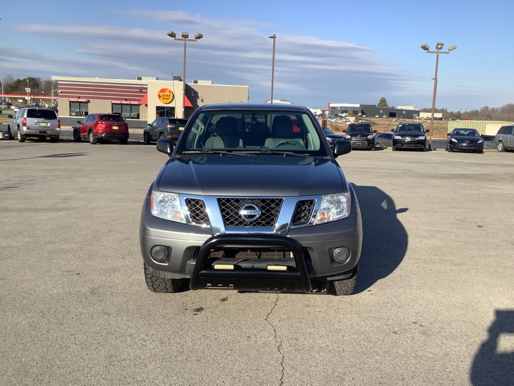 2019 Nissan Frontier Image 3