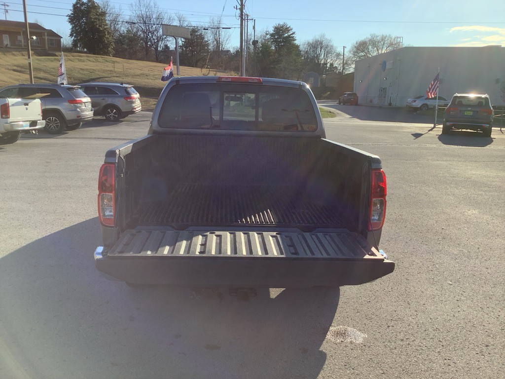 2019 Nissan Frontier Image 8