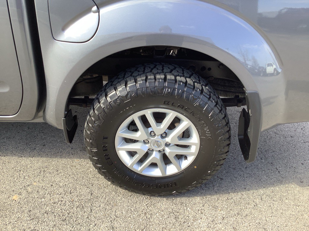 2019 Nissan Frontier Image 10