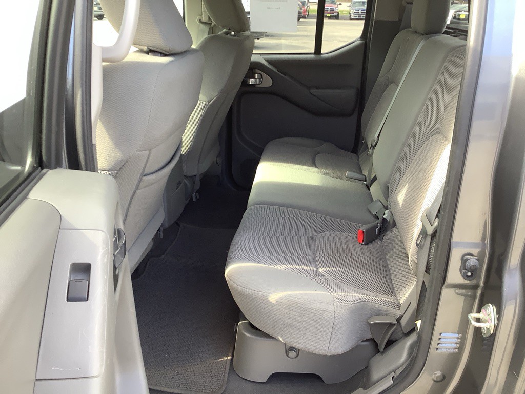 2019 Nissan Frontier Image 13