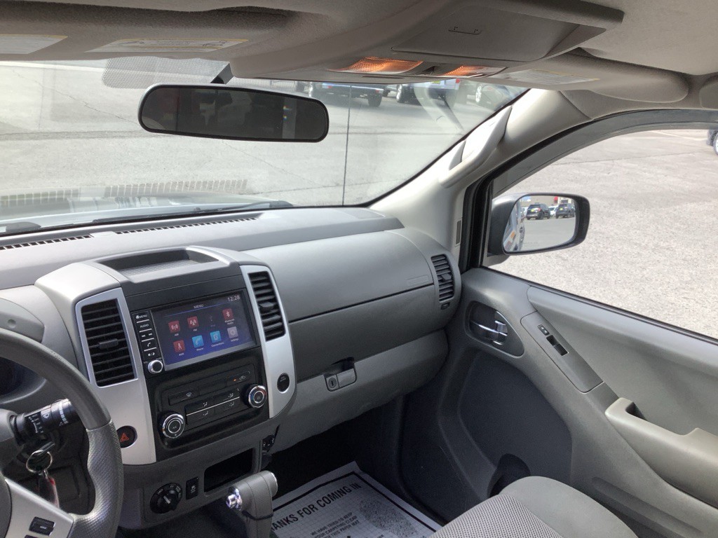 2019 Nissan Frontier Image 14