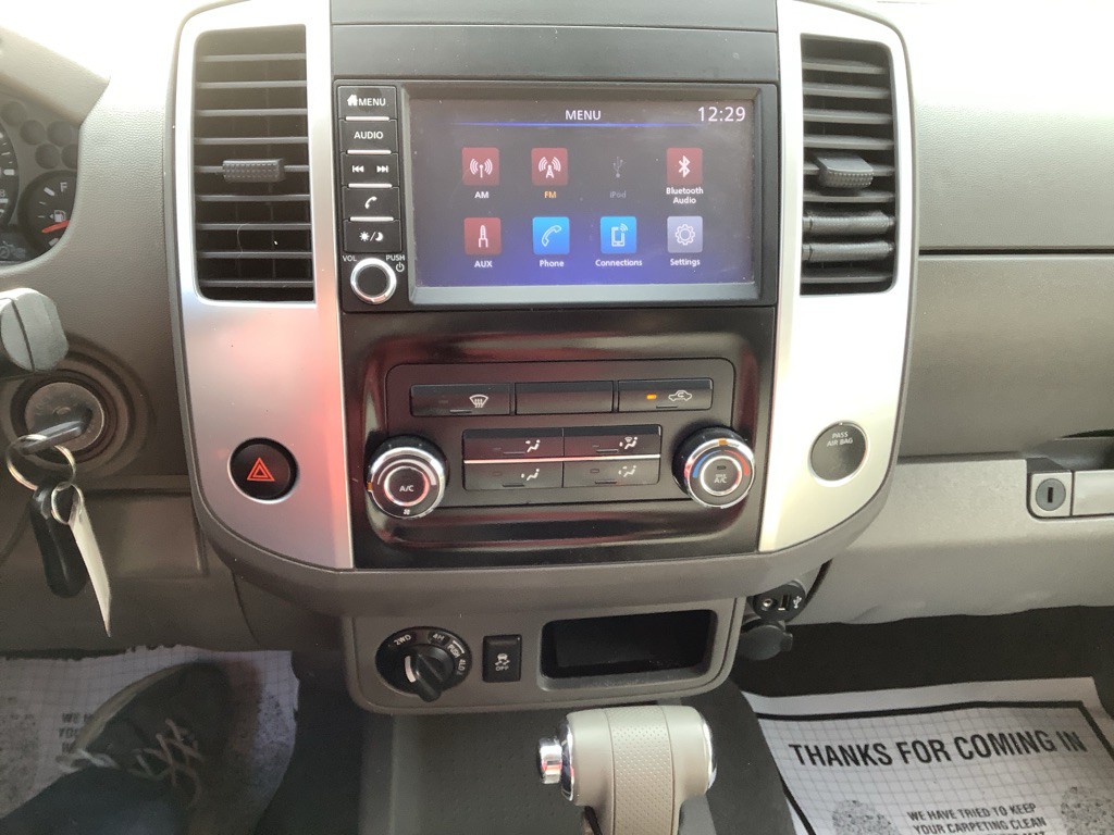 2019 Nissan Frontier Image 15