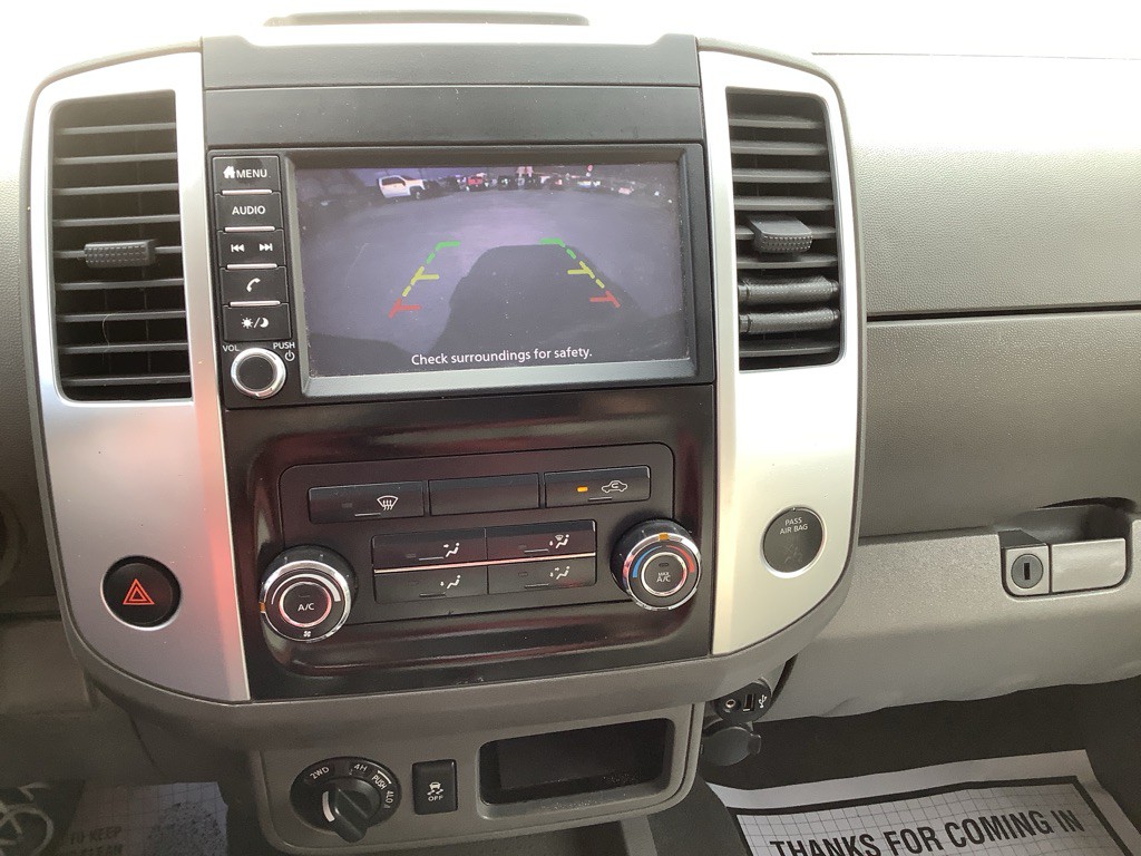 2019 Nissan Frontier Image 16