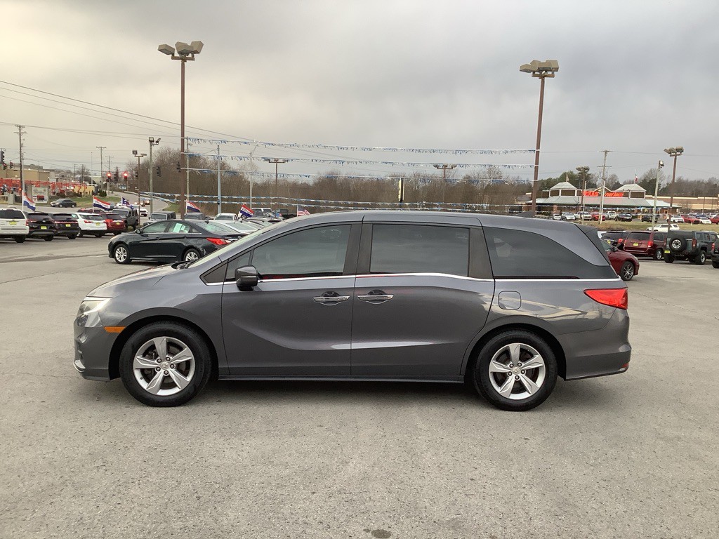2018 Honda Odyssey Image 2