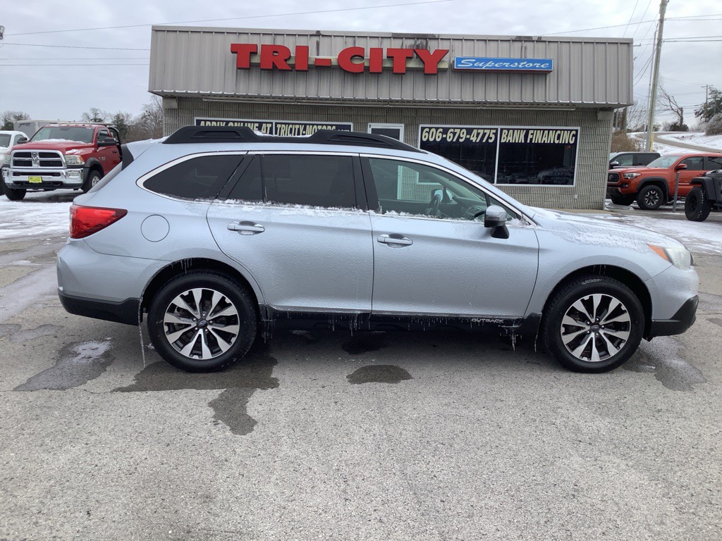 2017 Subaru Outback Image 5