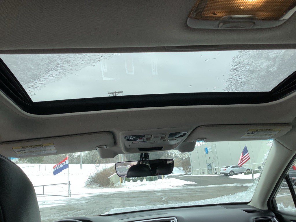 2017 Subaru Outback Image 15