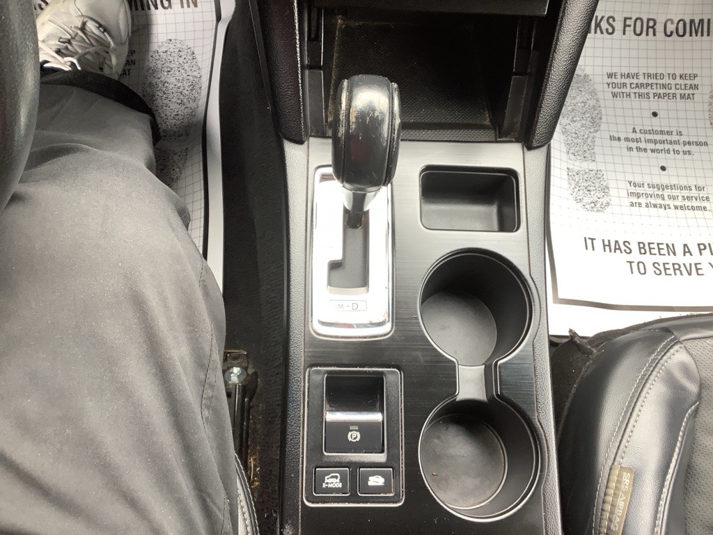 2017 Subaru Outback Image 16