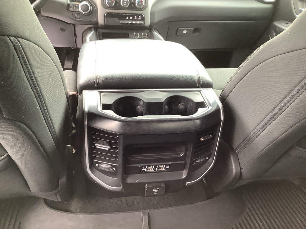 2020 RAM 1500 Image 12