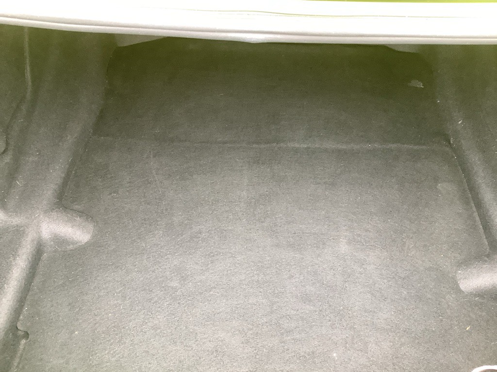 2019 Chevrolet Camaro Image 8