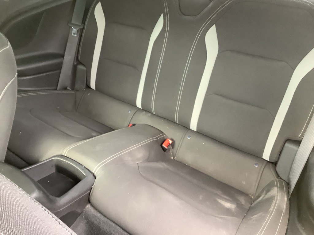 2019 Chevrolet Camaro Image 11