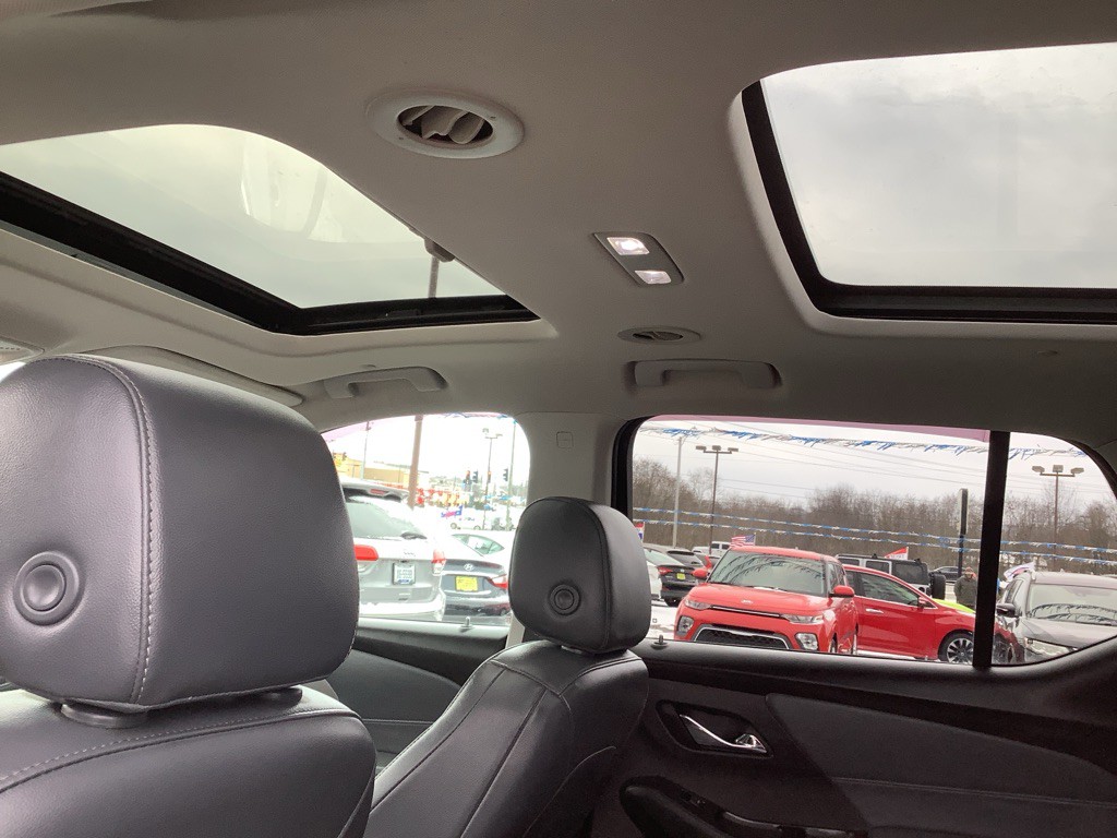 2019 Chevrolet Traverse Image 14