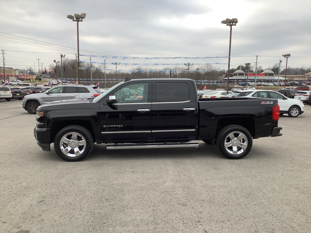 2017 Chevrolet Silverado 1500 Image 1