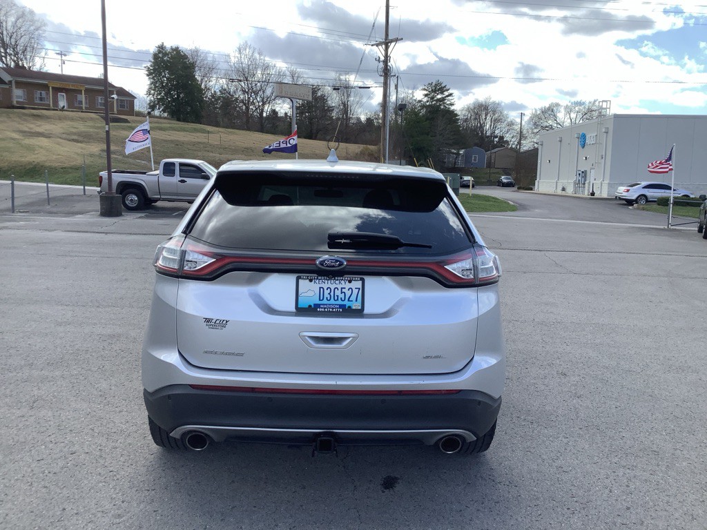 2017 Ford Edge Image 7
