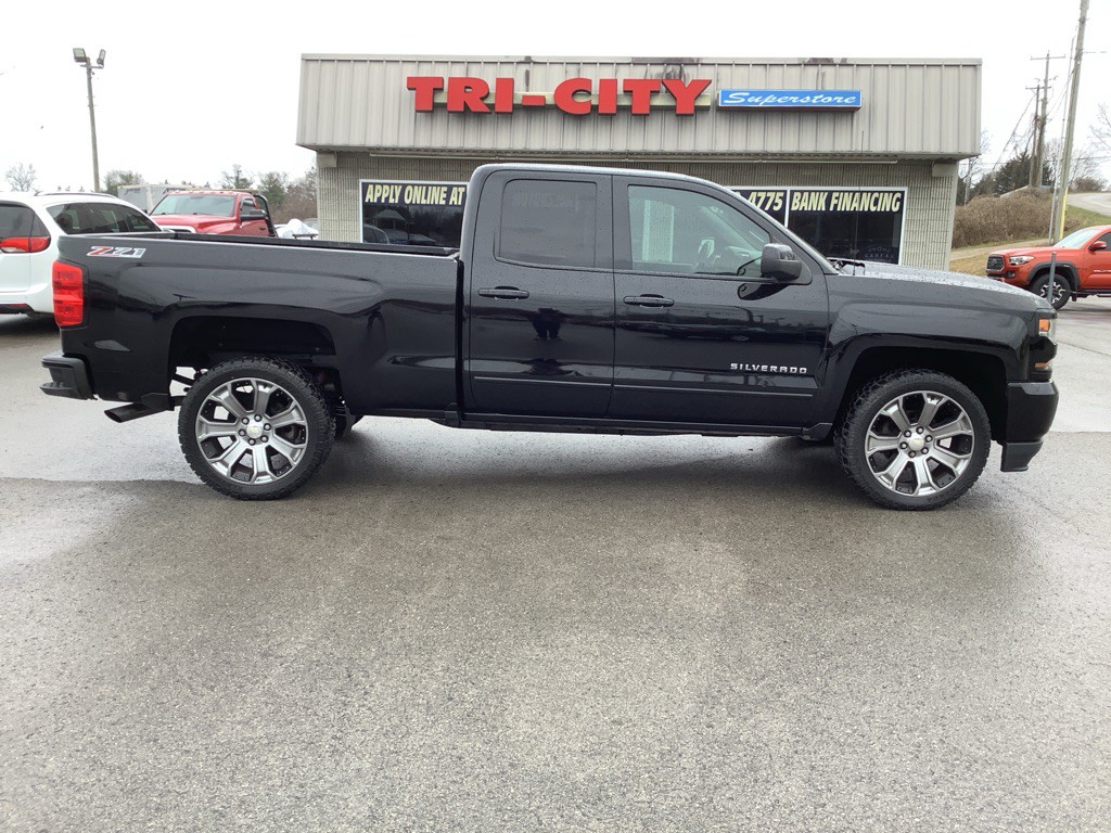2017 Chevrolet Silverado 1500 Image 5