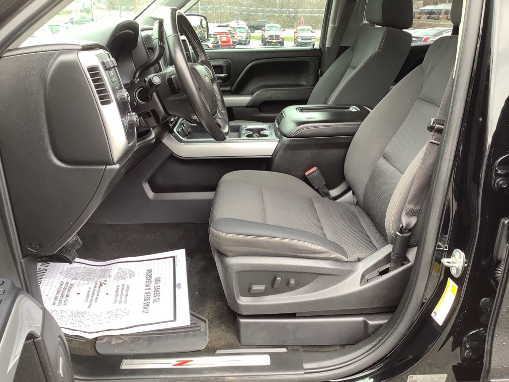 2017 Chevrolet Silverado 1500 Image 11