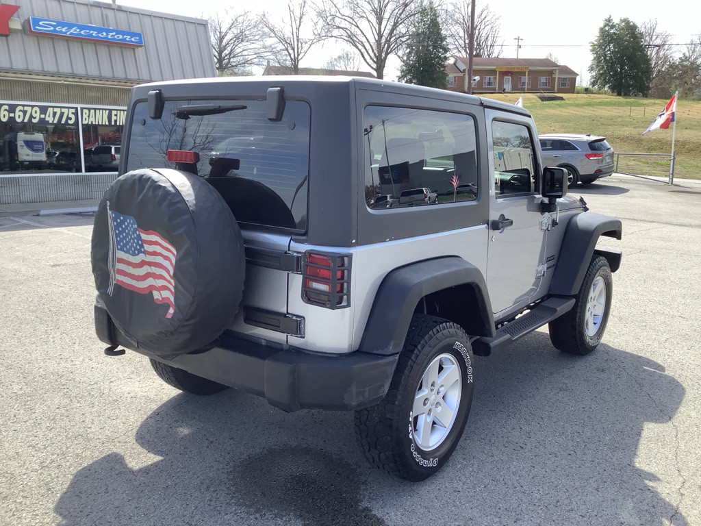 2013 Jeep Wrangler Image 6