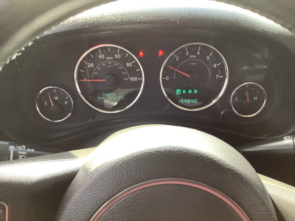 2013 Jeep Wrangler Image 15