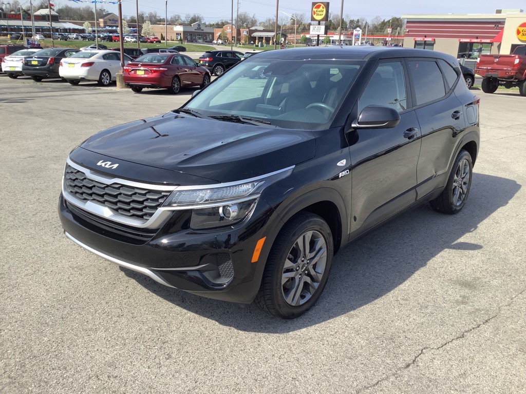 2022 Kia Seltos Image 2