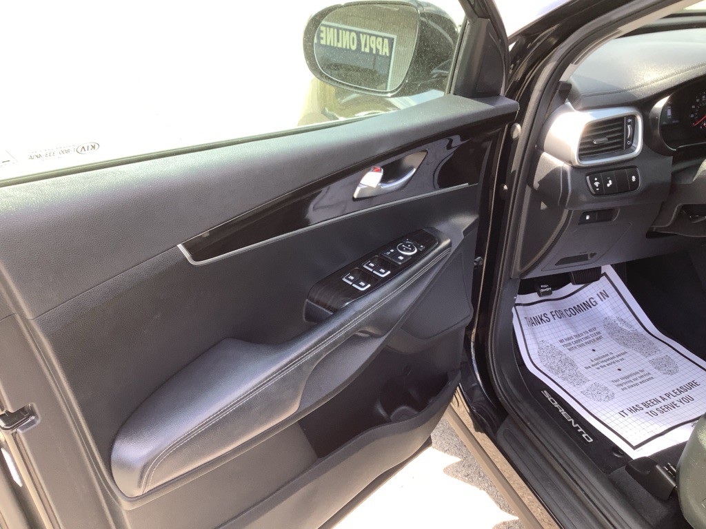 2020 Kia Sorento Image 11