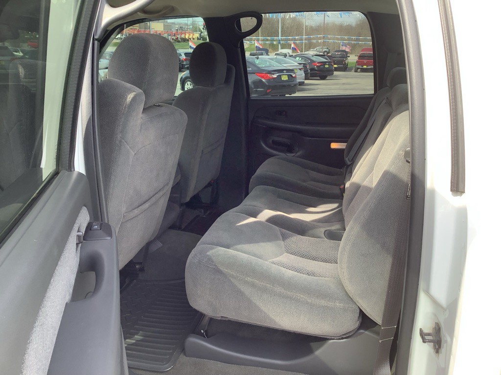 2003 Chevrolet Silverado 1500 Image 13